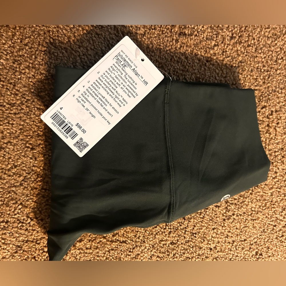Size 4, 28” green lululemon leggings